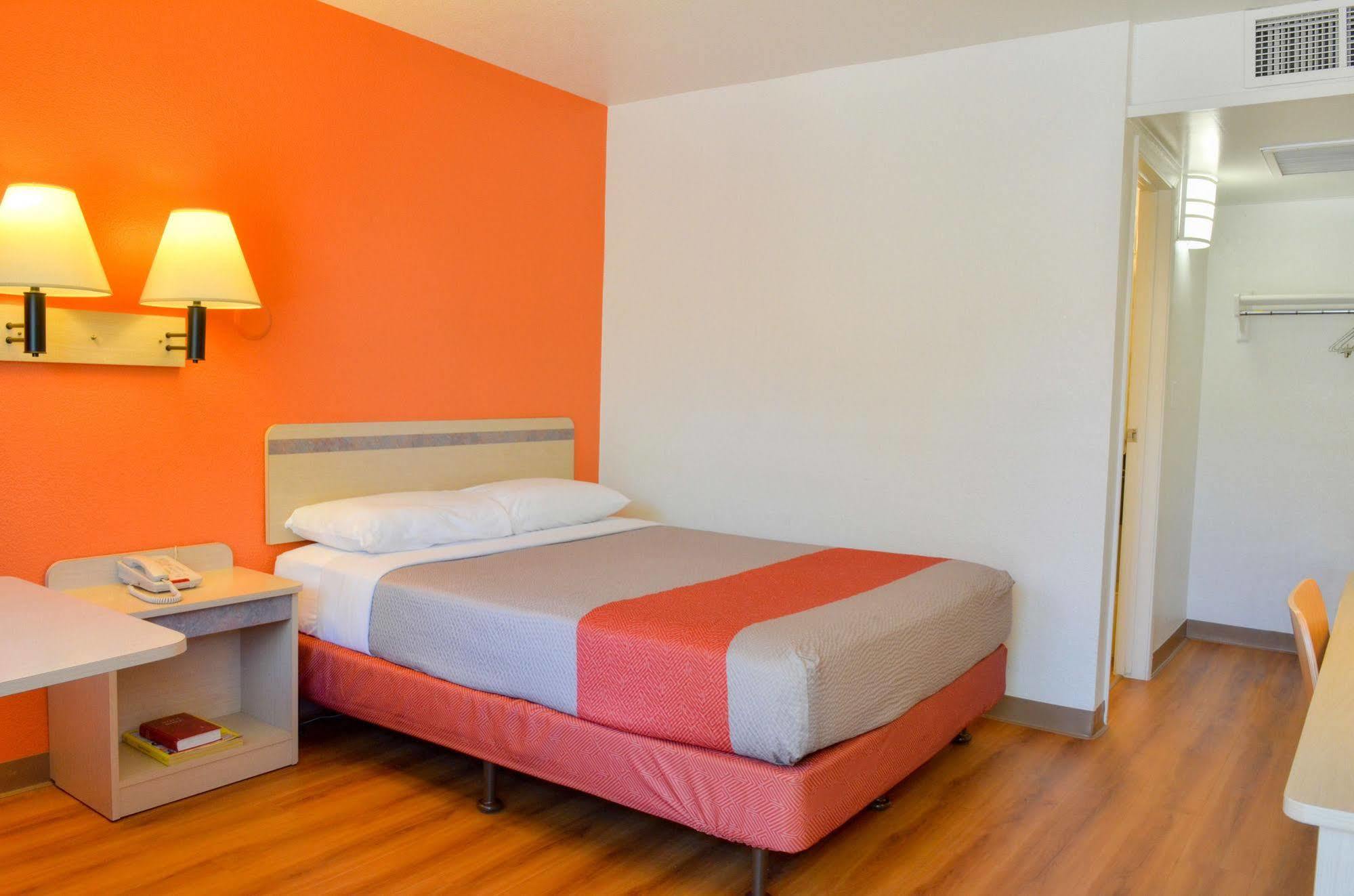 Motel 6-Santa Nella, Ca - Los Banos - Interstate 5 Zewnętrze zdjęcie