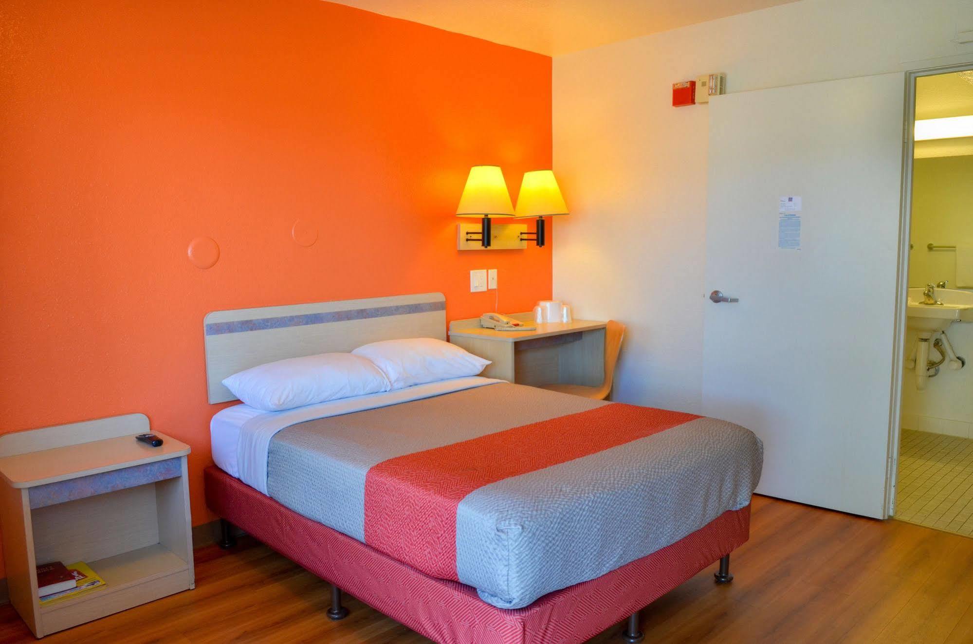Motel 6-Santa Nella, Ca - Los Banos - Interstate 5 Zewnętrze zdjęcie